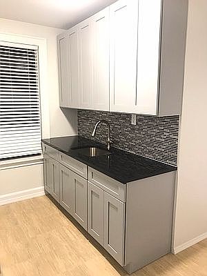 2nd image of 21-19 27th St #3DD