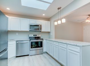 17 Western Reach, Red Bank, NJ 07701