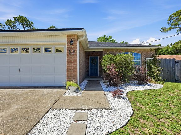 2nd image of 5066 Evergreen Dr