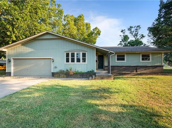 3944 County Road 4010, Independence, KS 67301