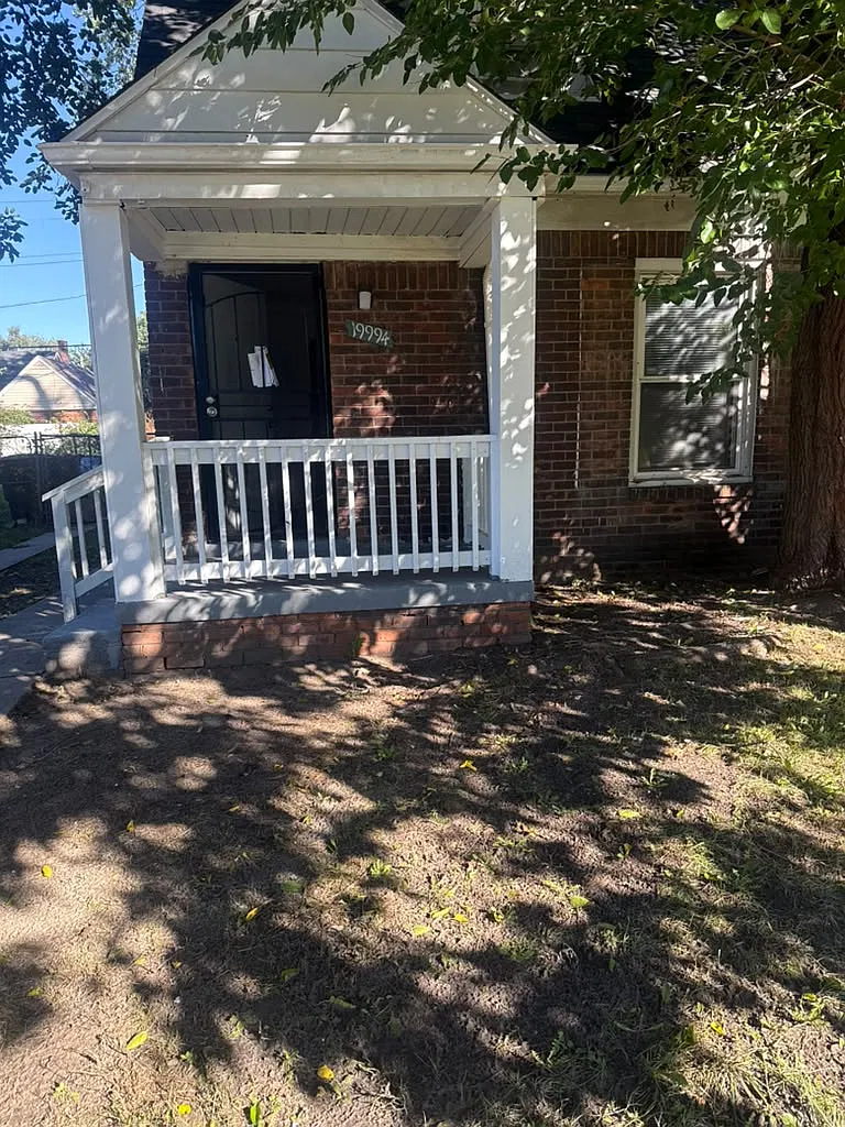 3 bed, 1700 sqft, $1,250 — Photo 1