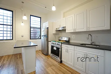 Rented by Rennit Inc.