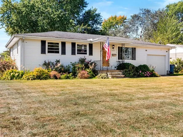 1933 W 29th St, Lorain, OH 44052