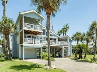 4102 Sand Crab Ln, Galveston, TX 77554