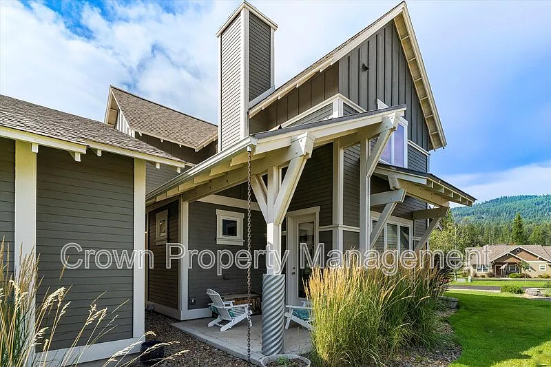 4 bed, 2.5 bath, 2538 sqft, $4,500 — Photo 4