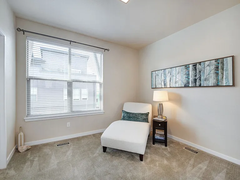 2323 Buttercup Ct — Photo 21