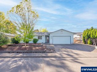 921 Blackbird Ct NE, Salem, OR 97301