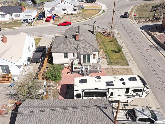 2nd image of 156 D St