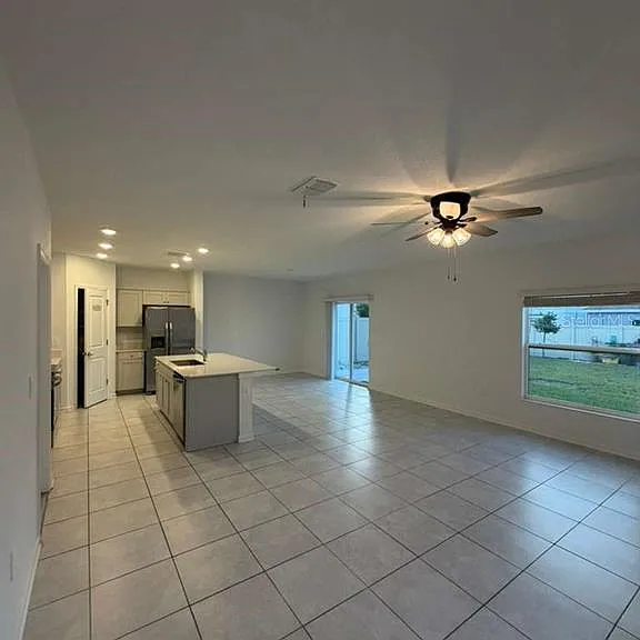 621 Sand Pine Ln — Photo 5