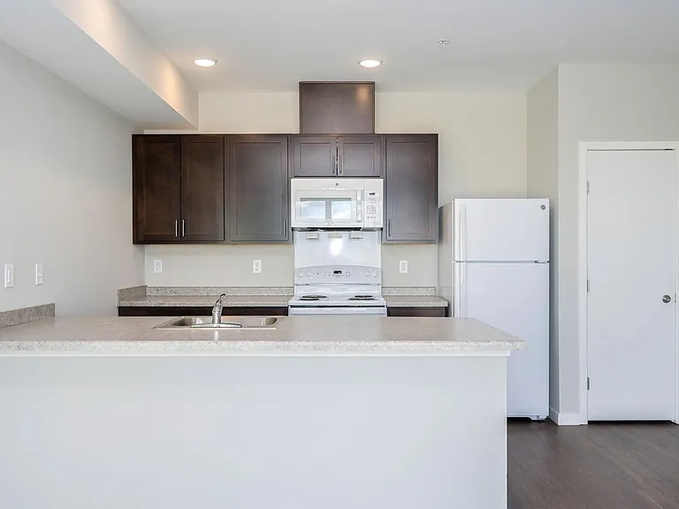 Shelby Commons — Photo 32