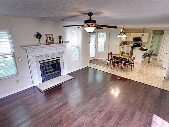 2nd image of 6351 Sterling Woods Dr