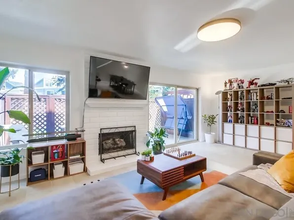 10318 Caminito Agadir, San Diego, CA 92131