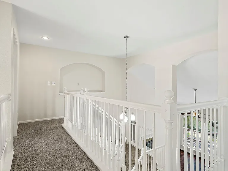 6921 Auckland Dr — Photo 18