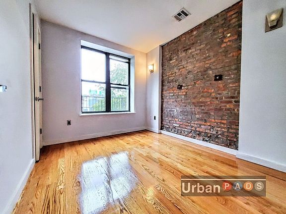 2nd image of 179 Putnam Ave #3LL