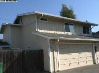 671 Hampton Rd #B, Hayward, CA 94541