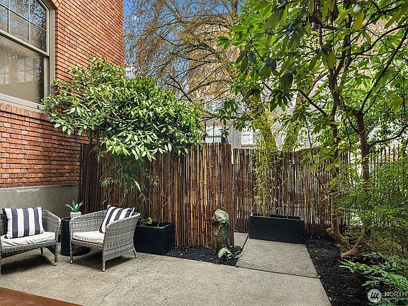 4th image of 1406 Harvard Avenue #130