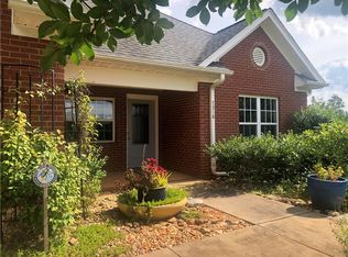 7316 Union Camp Dr, Snow Camp, NC 27349