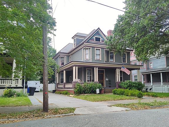 3rd image of 1043 Naval Ave