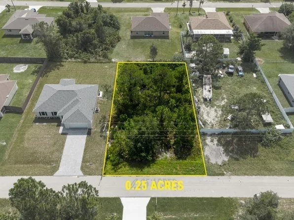 3700 Ida Ave N, Lehigh Acres, FL 33971