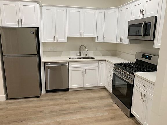 4th image of 1777 Grevelia St