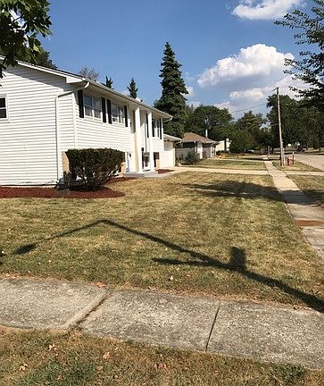 4th image of 1880 Hollywood Ave