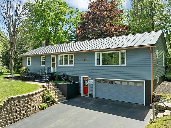 3rd image of 121 Terrace Road