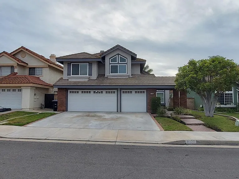 8030 E Elderwood Ave — Photo 2