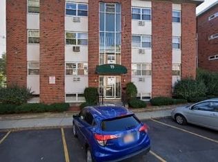 15 Commonwealth Ct APT 10, Brighton, MA 02135