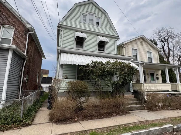 28 Walnut St, Wilkes Barre, PA 18702