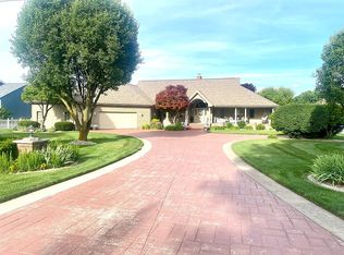 68989 Lane Rd, Edwardsburg, MI 49112