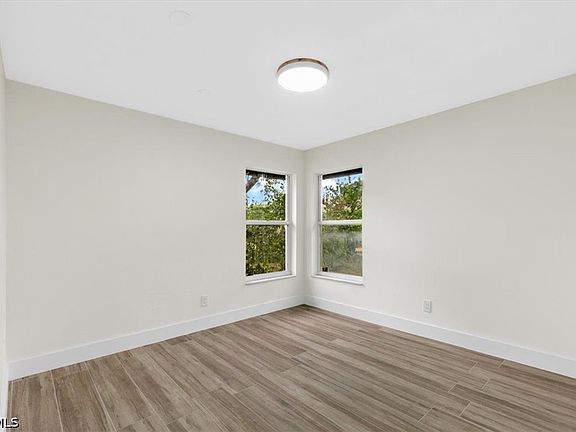 5th image of 12809 Vista Pine Cir