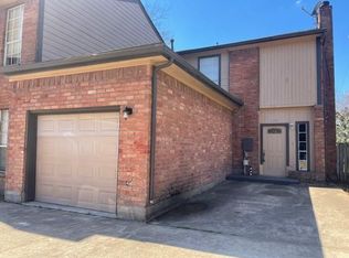 7027 Alabonson Rd, Houston, TX 77088