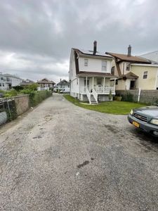 335 Beach 45 St, Far Rockaway, NY, 11691
