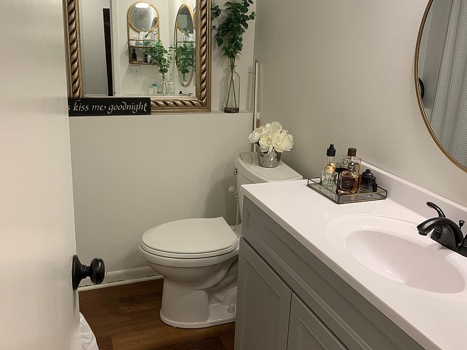 1st image of 106 Bennett St #106