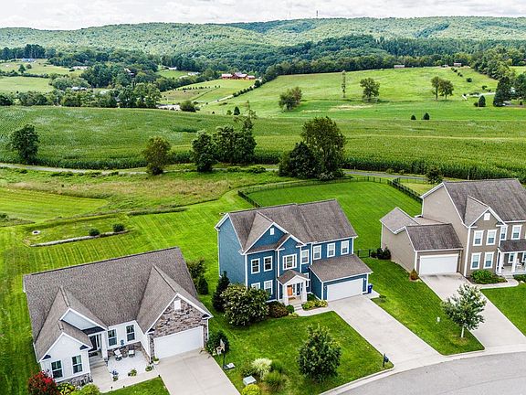 3rd image of 2292 Scenic Ridge Cir