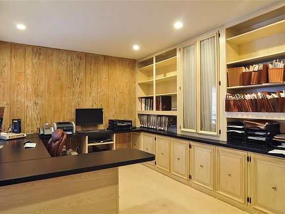 4th image of 15158 Wildvine Dr