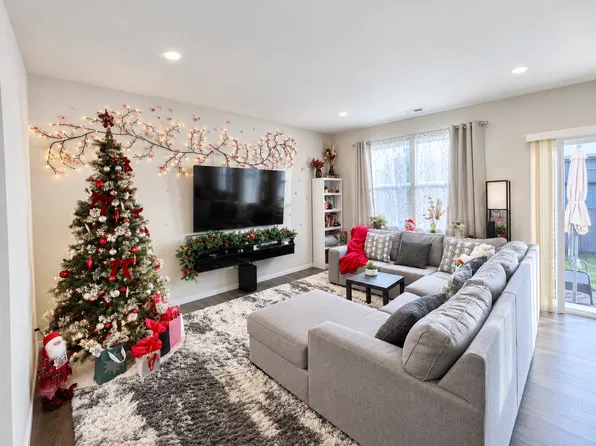926 Bradley St NE, Lacey, WA 98516