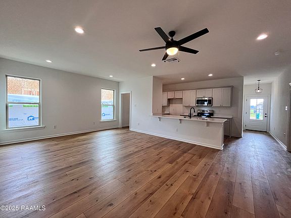 2nd image of 225 Tatum Ln