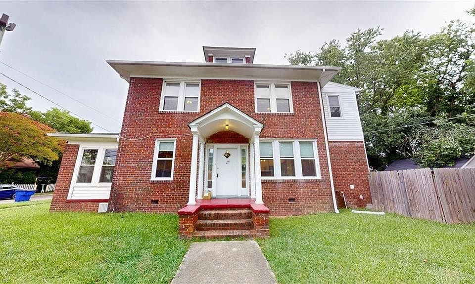 1st image of 2800 Somme Ave