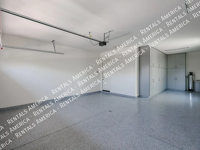 1530 E San Carlos Way — Photo 68