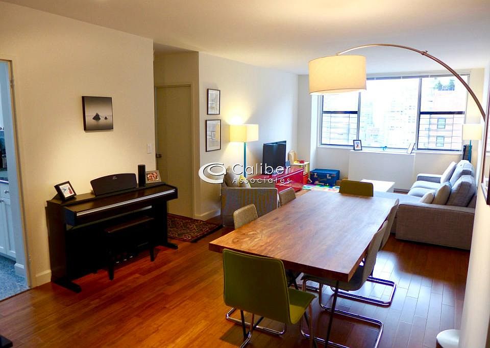 1st image of 45 W 60th St APT 22J