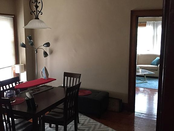 3rd image of 147 Richmond Ave #2