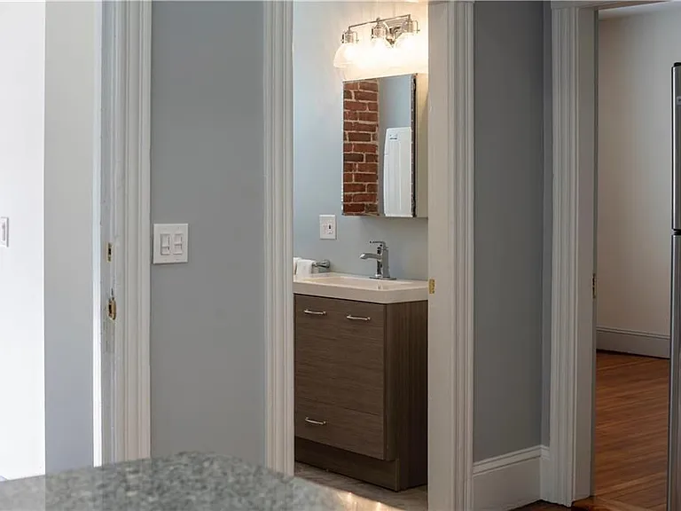 174 Broadway #3 — Photo 10