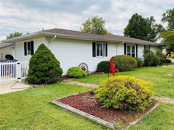 4th image of 1718 Mary Ln