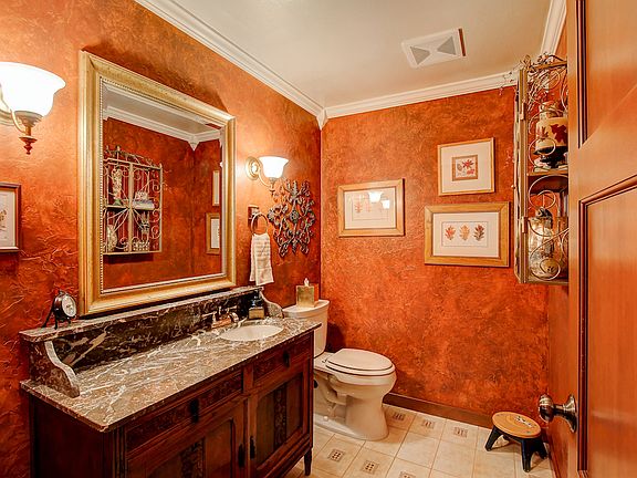 4th image of 10609 Brook Ln SW