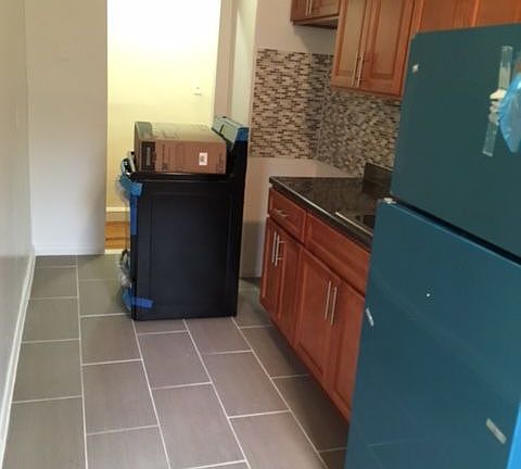 3rd image of 1475 Taylor Ave APT 9