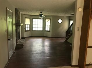 1811 Chantilly Ct, Lawrenceville, GA 30043