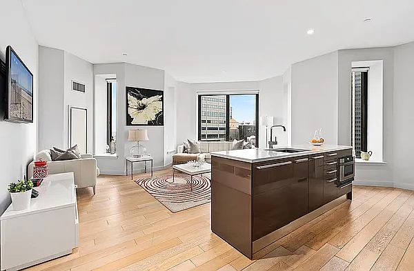 1st image of 75 Wall St APT 33C
