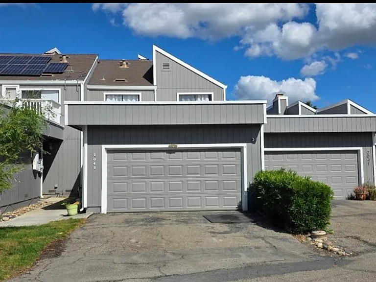 2043 Sand Point Rd — Photo 1