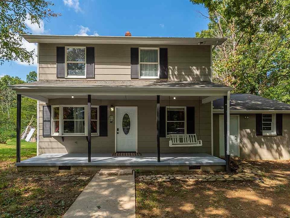 1st image of 143 Dusty Oak Ln